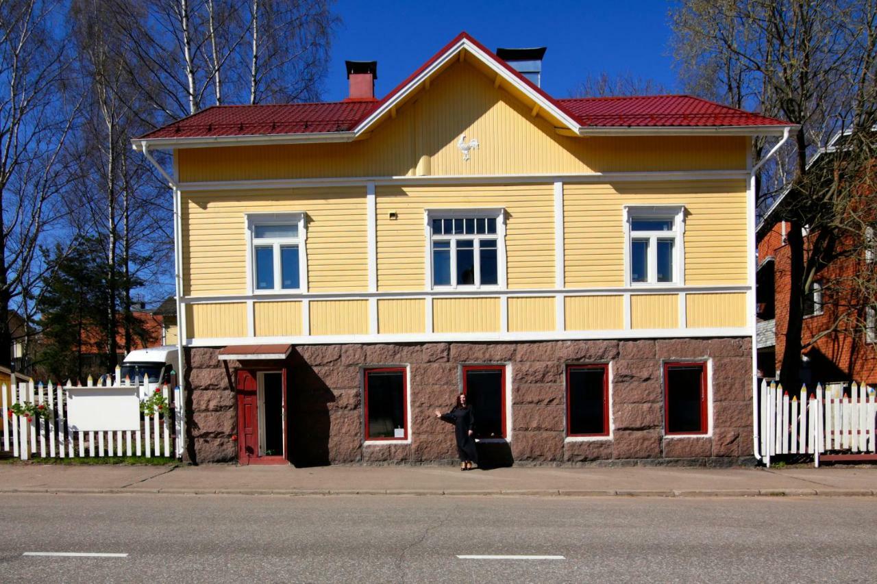 Guest House Nina Art Kotka Dış mekan fotoğraf